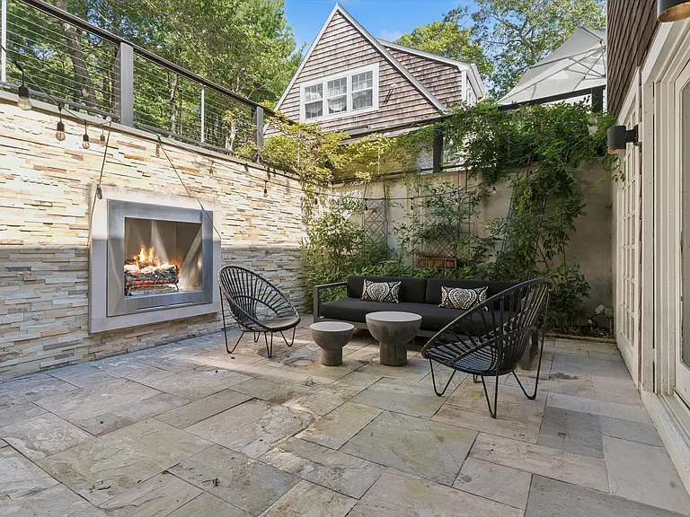 9 Lauras Ln — Photo 35