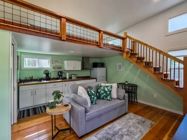 1142 Temple Dr #Id1305273p, Martinez, CA 94553