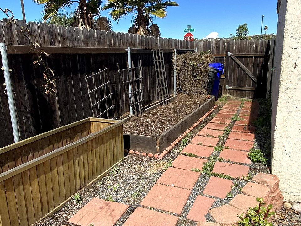 1st image of 1505 Felspar St #1