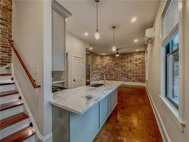 1427 Esplanade Ave #D — Photo 2