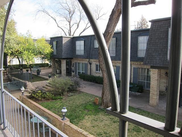 1st image of 5018 Les Chateaux Dr #236