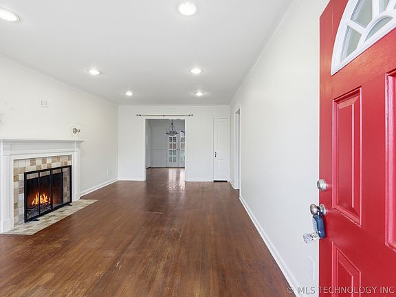 4th image of 111 Waverly Dr