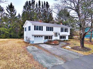 169 Juniper St, Bangor, ME 04401