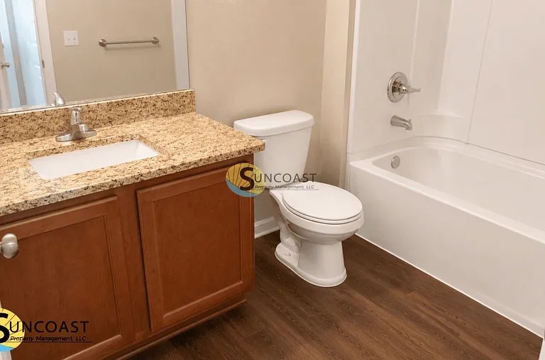 8494 Seville Ave — Photo 8