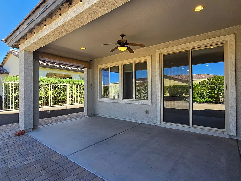 17520 W Fairview St — Photo 24