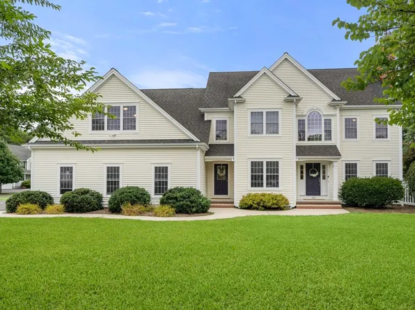 30 Michael Rd, Attleboro, MA 02703