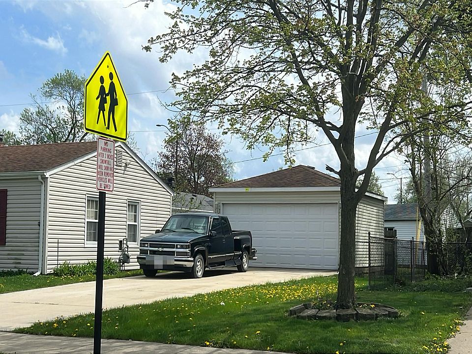 2nd image of 35 Arlington Dr