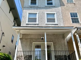412 N 32nd St, Philadelphia, PA 19104