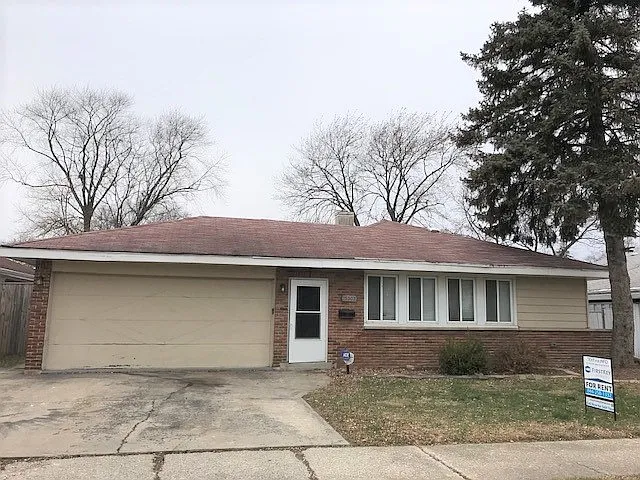 15302 Meadow Ln photo 1