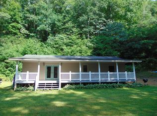 395 Red Barn Holw, Almond, NC 28702