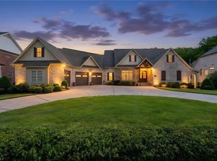 808 Brookberry Farm Cir, Winston Salem, NC 27106
