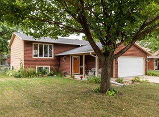 1903 24th St SE, Rochester, MN 55904