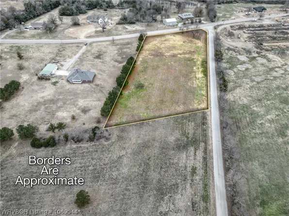 96 W High St, Mansfield, AR 72944