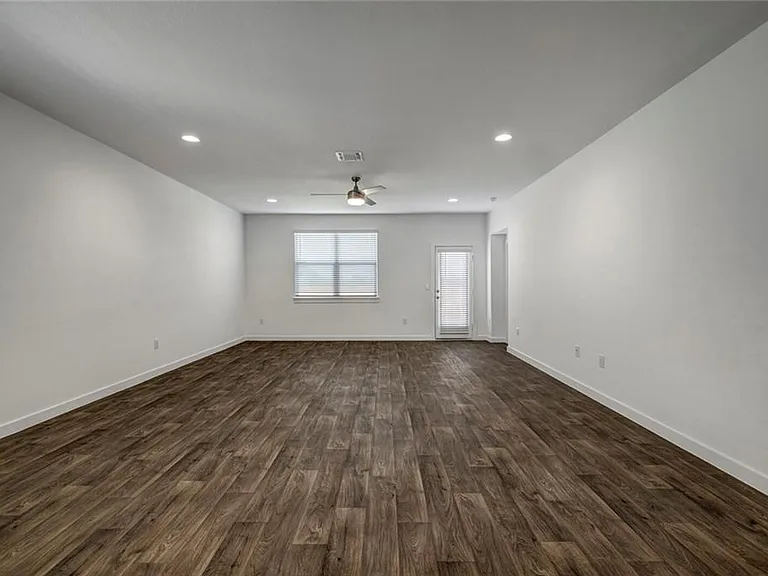 14307 Macquarie Dr — Photo 22