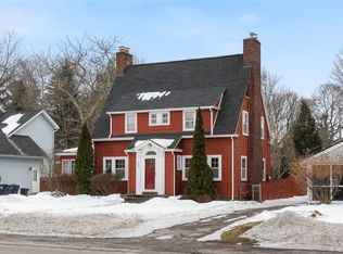 233 Thomas Ave, Rochester, NY 14617