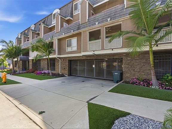 3rd image of 1355 Loma Ave APT 310