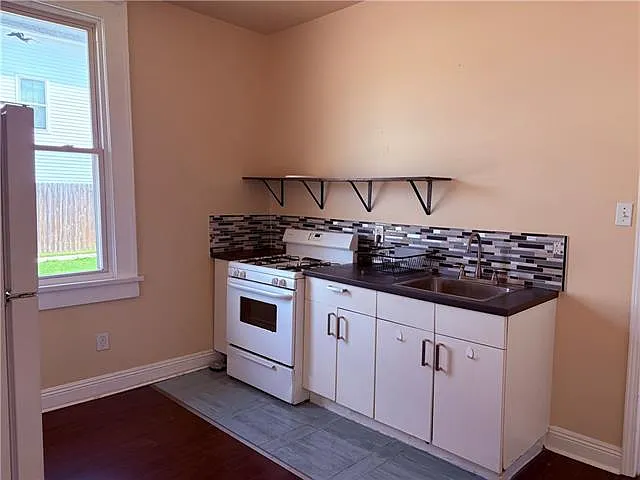 3335 General Taylor St — Photo 5