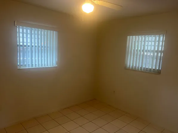 1410 N 69th Ave, Hollywood, FL 33024