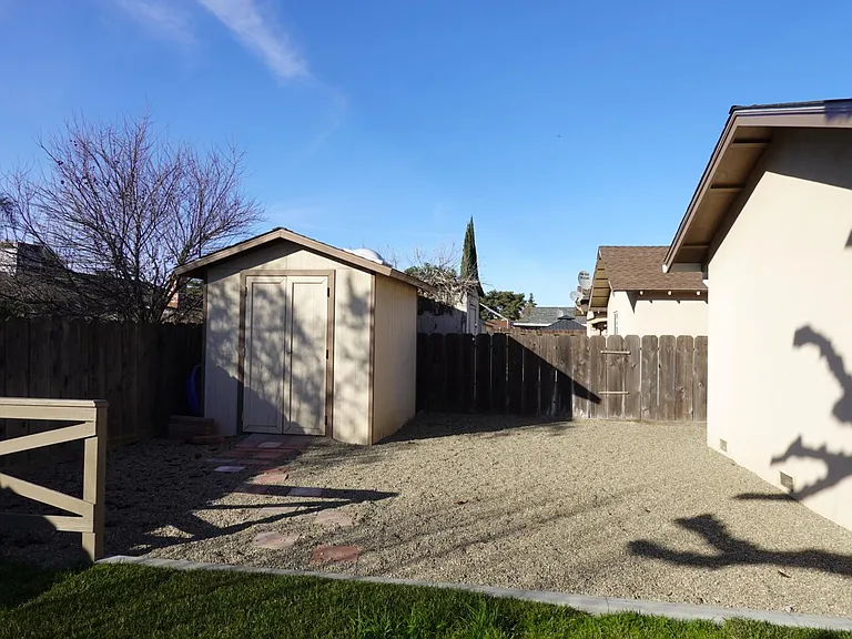 2505 Murray St — Photo 29