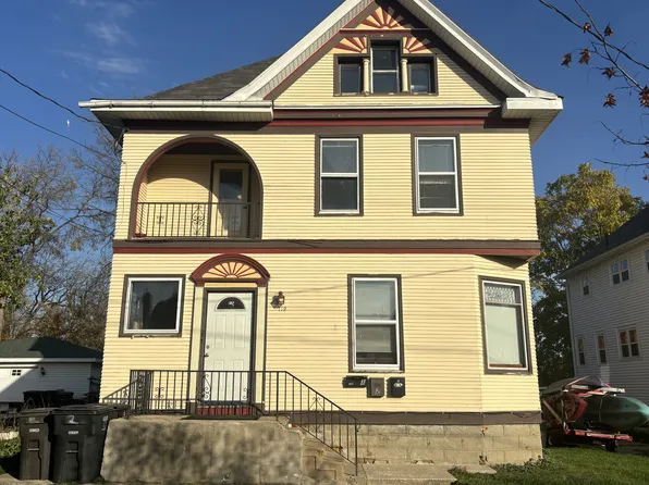 119 S 5th St #1, Stoughton, WI 53589