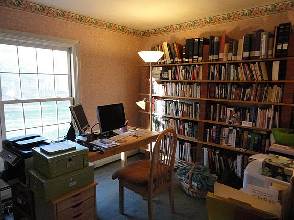 2nd bedroom or home office