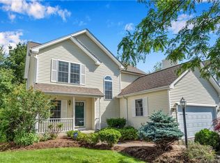 108 Lenox Dr, Glastonbury, CT 06033