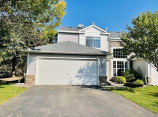 10066 Fillmore St NE UNIT E, Blaine, MN 55434