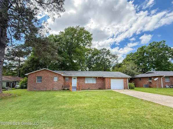 312 Butler St, McComb, MS 39648