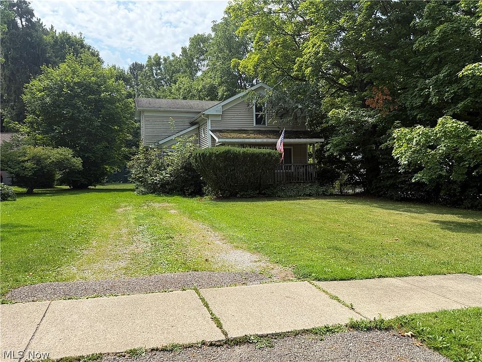 1st image of 13661 W Spring St