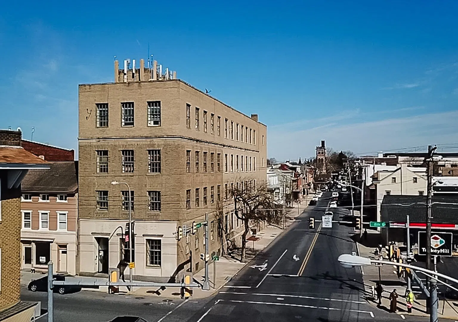*Coming Soon* Lebanon School District 4th Floor 2 Bedroom 1 Bathroom Apartment For Rent — Photo 2