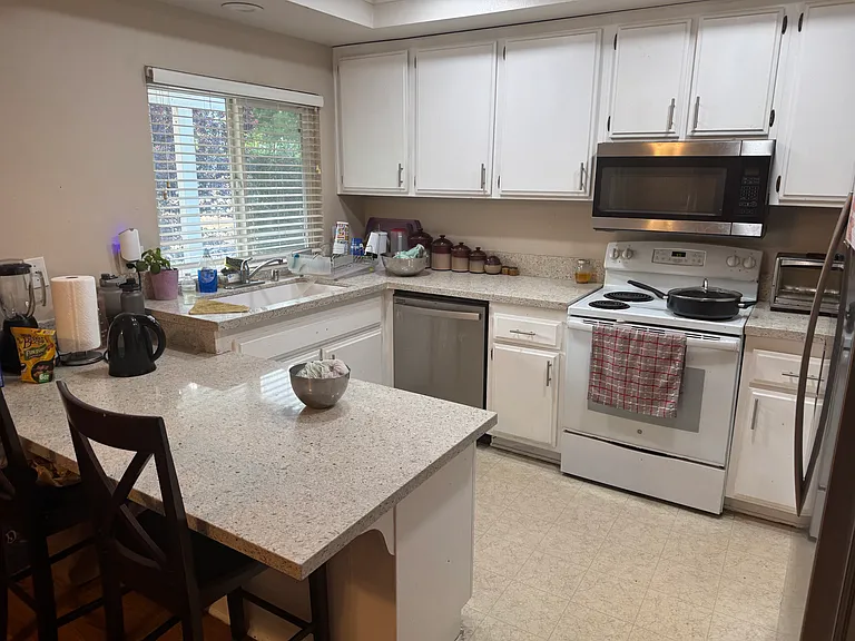 27741 Camden Way — Photo 6