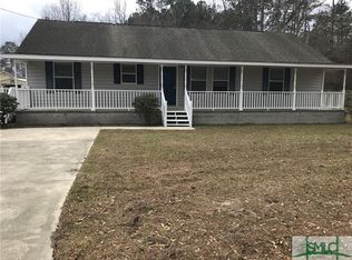 269 W Smith St, Pembroke, GA 31321