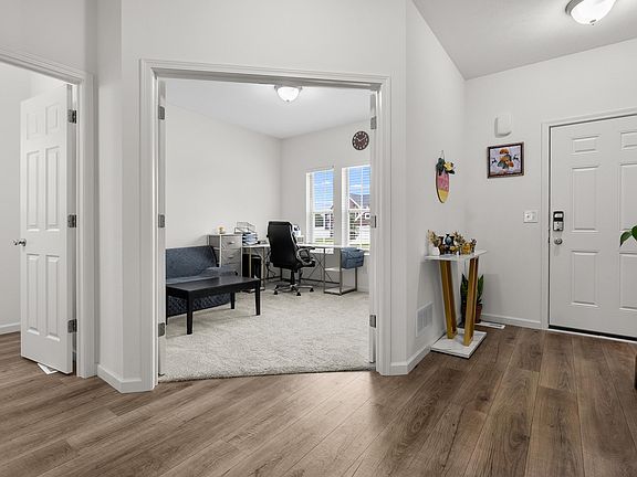 5th image of 5149 McLin Dr