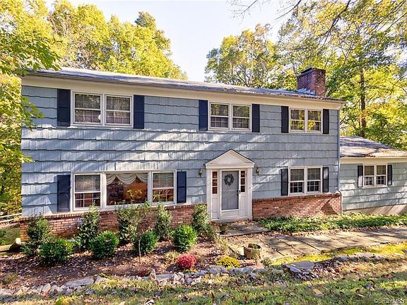 2nd image of 89 Riverbank Dr