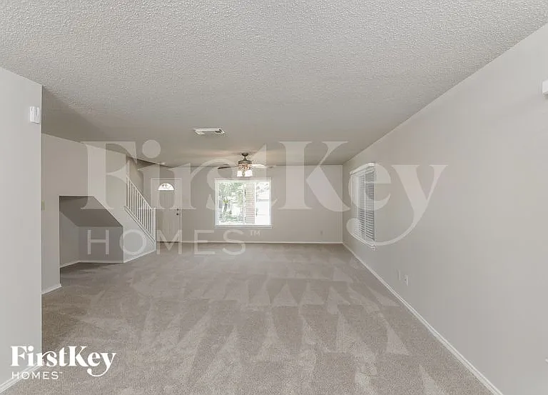 2652 Westover Vw — Photo 3