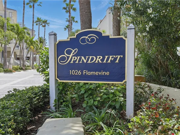 1026 Flamevine Ln, Vero Beach, FL