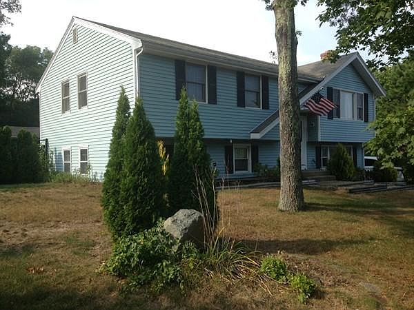 1st image of 14 Ashberry St