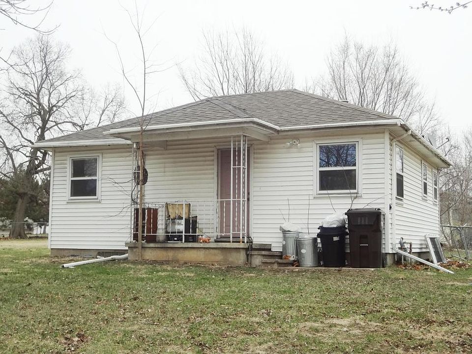 2nd image of 1310 Harrison St