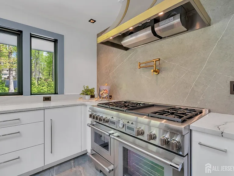 792 Partridge Dr — Photo 19