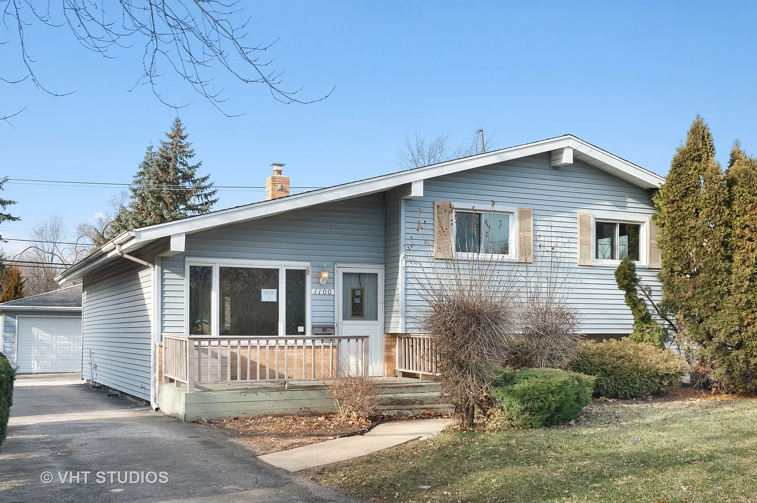 1100 S Summit Ave photo 1