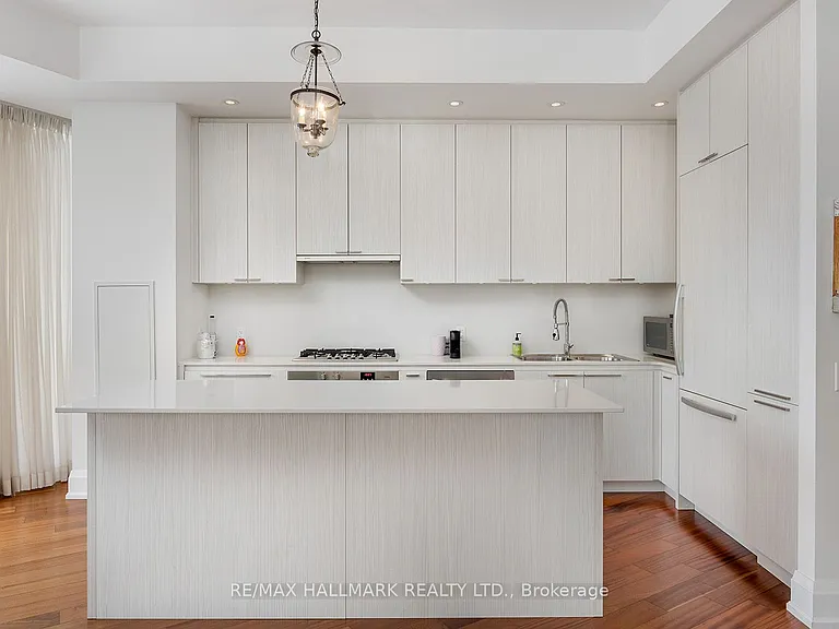 88 Davenport Rd #308 — Photo 13
