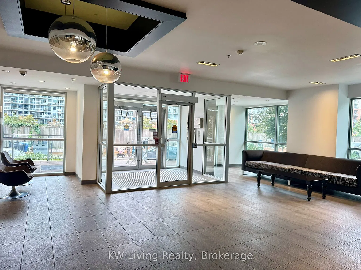 2 bed, $3,800 — Photo 2