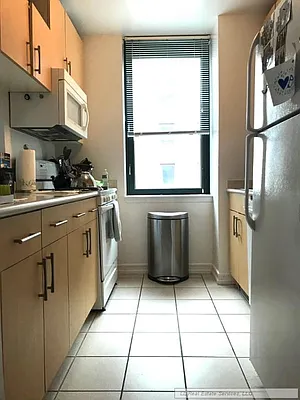 Rented by LL Real Estate Services | media 15