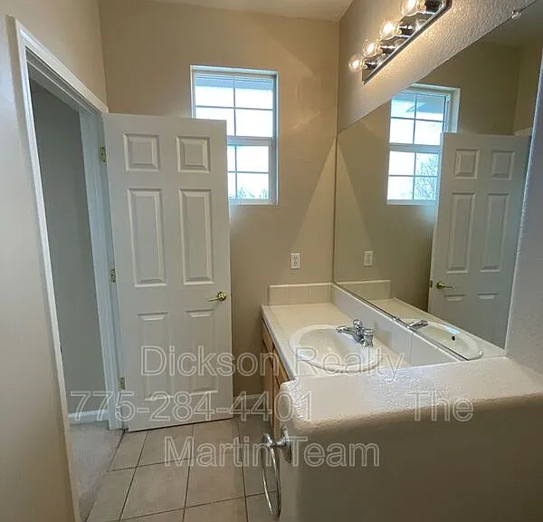 2847 Falcon Ridge Dr — Photo 28