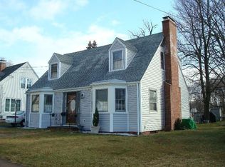 9 Chidsey Ave, East Haven, CT 06512