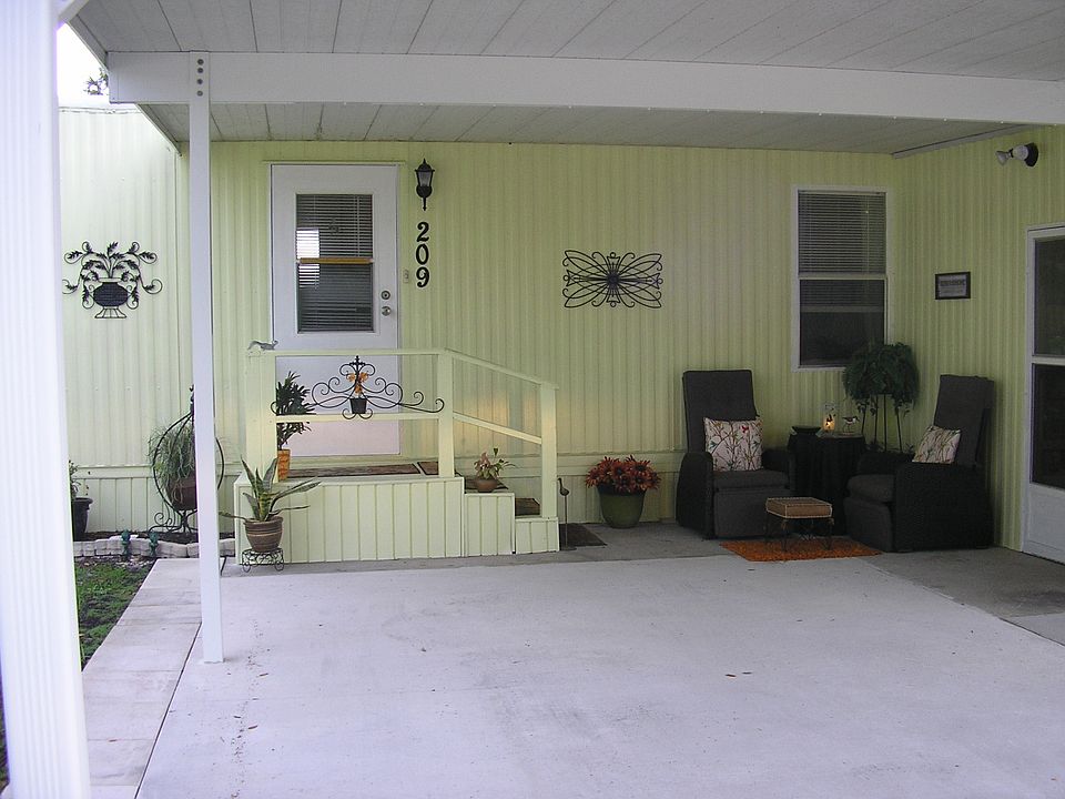 1st image of 209 Allyson Dr