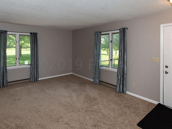 5th image of 2510 Country Club Pkwy