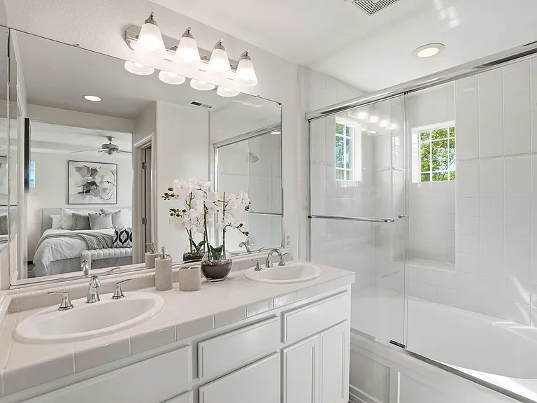 4142 Tobin Cir — Photo 4