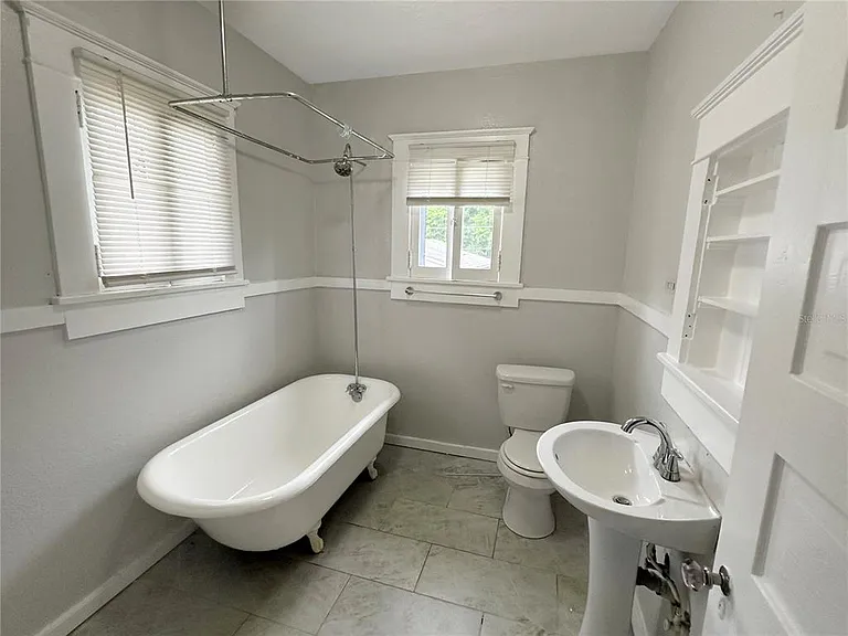 805 S Park Ave — Photo 19