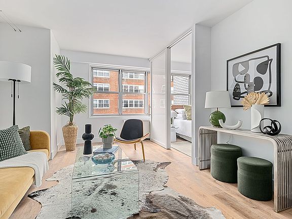 5th image of 205 3rd Ave #12P